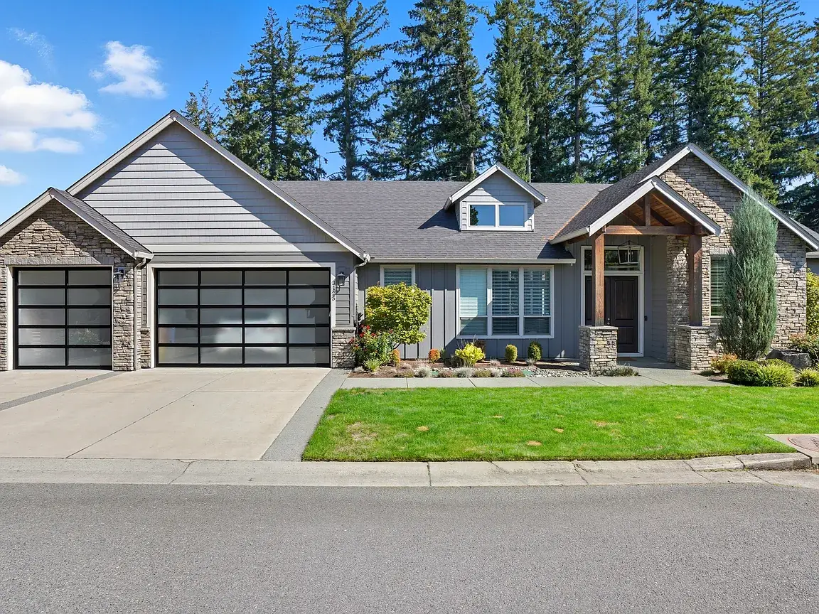 3125 NW Lake Pl, Camas