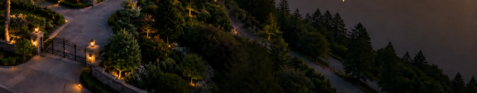 Wide Columbia River and Evergreen Highway estate panorama