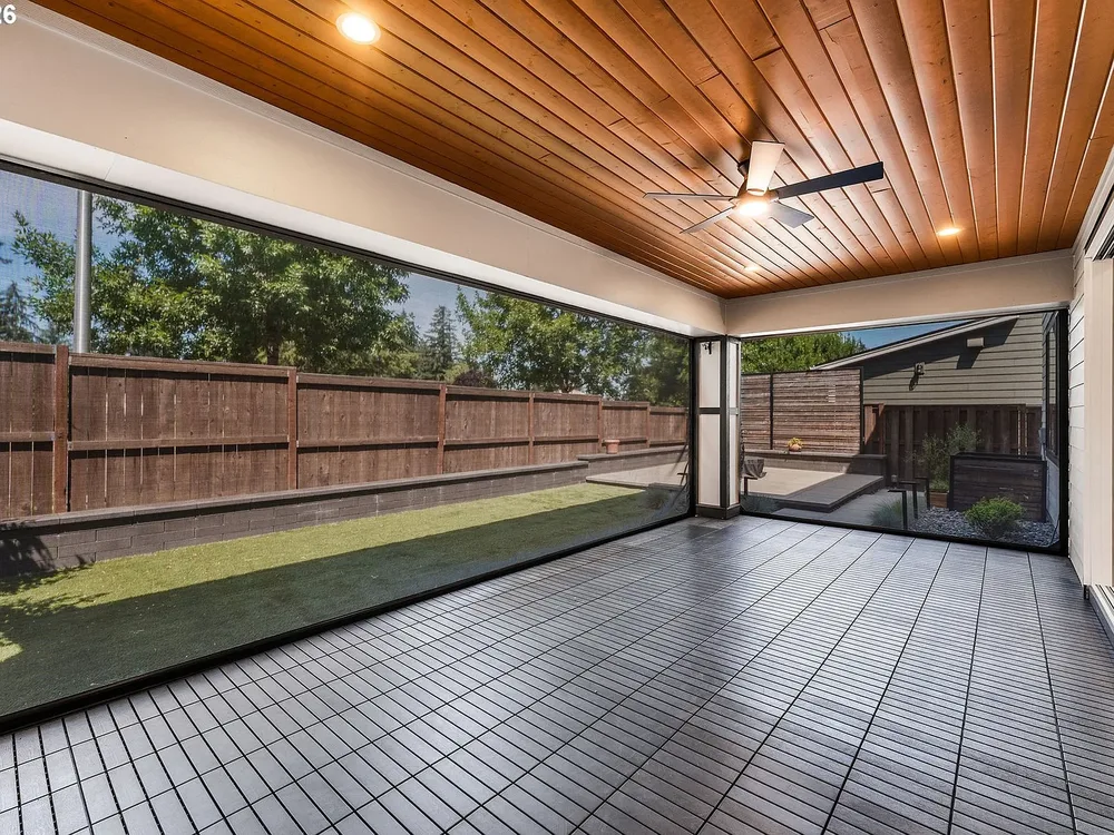 Covered deck at 4033 NW 60th Circle, Camas