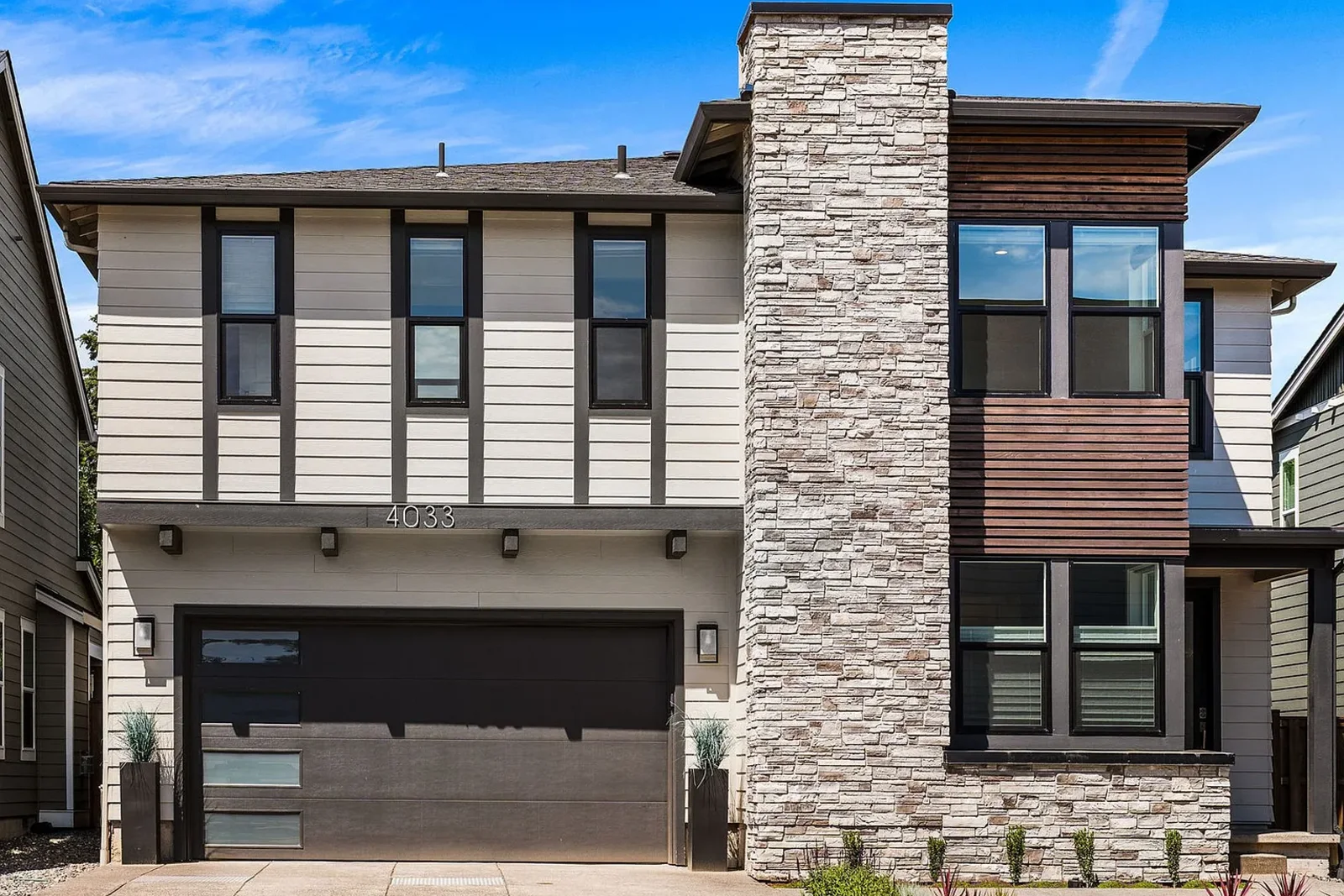 Front exterior of 4033 NW 60th Circle in Camas, Washington